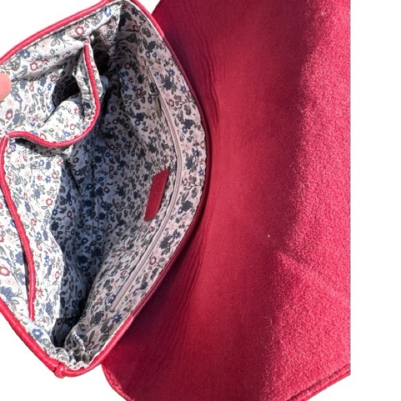 Joy Susan Claudia Keyhole Turnlock Envelope Crossbody Shoulder Bag Red - Picture 7 of 15